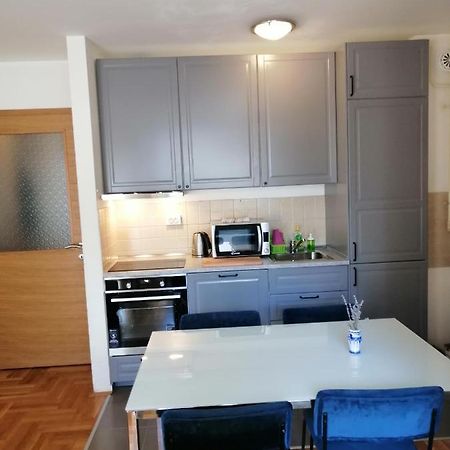 Apartment Capital Town-Free Parking Загреб Екстер'єр фото